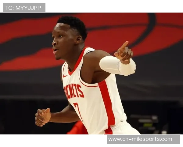 媒体人分析奥拉迪波复出与33岁苦曼巴未来机会的可能性 媒体人分析奥拉迪波复出与33岁苦曼巴未来机会的可能性