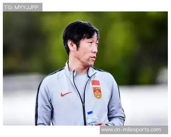 国足新任主帅将由高层决策足协专家团队成员包括傅博与王宝山