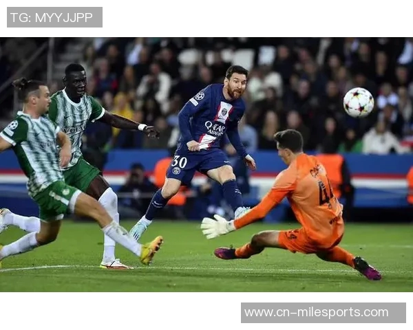 埃斯特旺:全力以赴回馈球迷期待让他们感到骄傲 埃斯特旺:全力以赴回馈球迷期待让他们感到骄傲