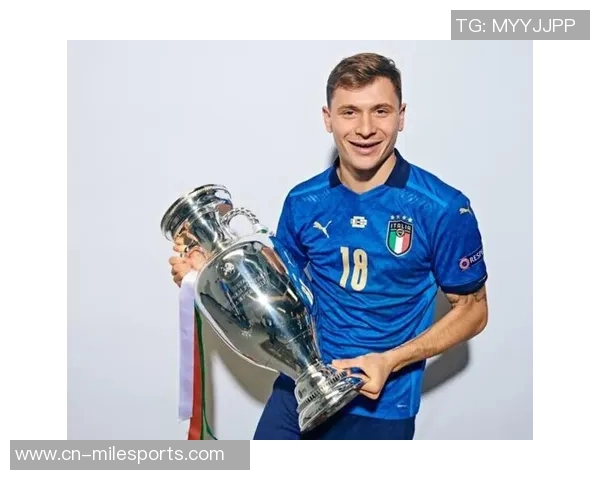 博尼独中孤球荣膺国米本轮最佳球员展现出色表现 博尼独中孤球荣膺国米本轮最佳球员展现出色表现