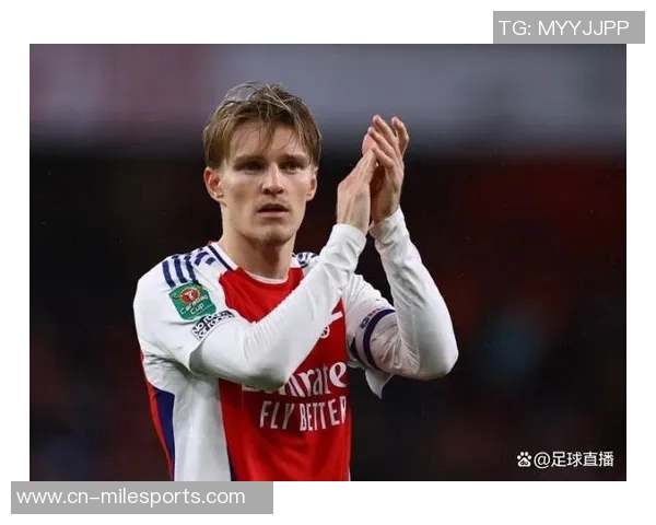 厄德高积极恢复状态分享训练照片期待重返赛场展现风采 厄德高积极恢复状态分享训练照片期待重返赛场展现风采