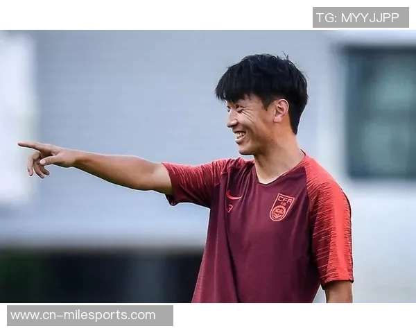 阿尔瓦雷斯坦言抱怨只因自责表现不佳希望在比赛中更好发挥