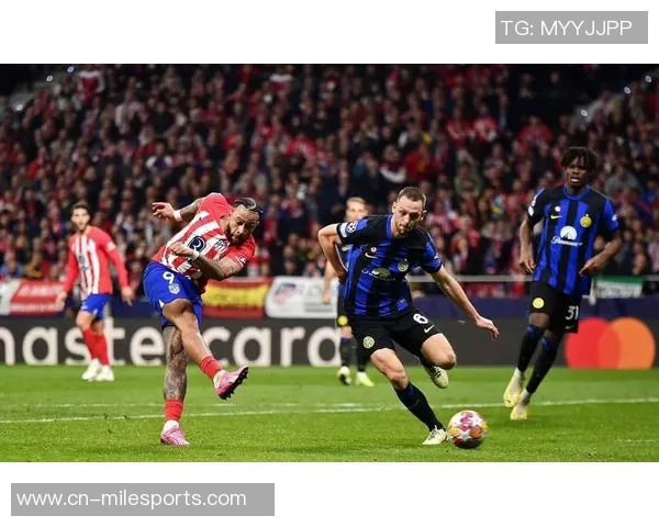 巴萨与巴黎交锋历史回顾五胜一平四负略占上风