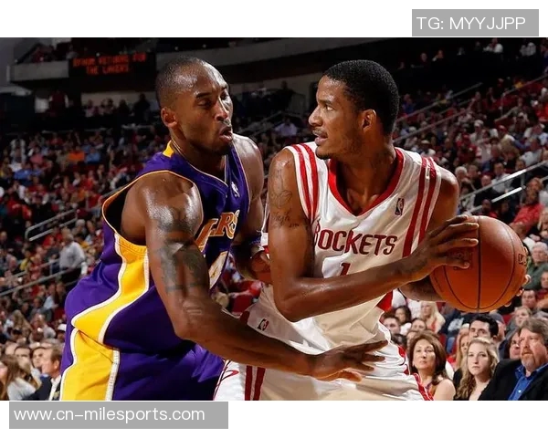 阿里扎回忆科比豪言三双随时可得展现传奇球员的自信与实力 阿里扎回忆科比豪言三双随时可得展现传奇球员的自信与实力