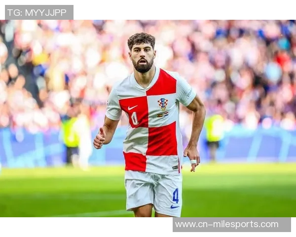 格瓦迪奥尔盛赞多纳鲁马适应迅速门将实力提升球队表现 格瓦迪奥尔盛赞多纳鲁马适应迅速门将实力提升球队表现