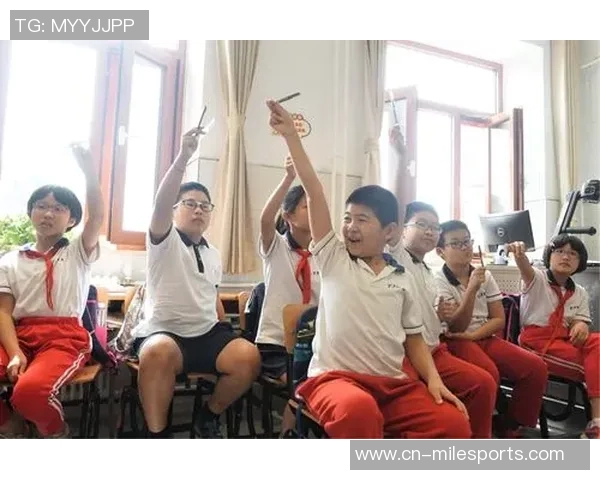 拉拉维亚谈与詹东的对抗经历称同队合作是莫大荣幸 拉拉维亚谈与詹东的对抗经历称同队合作是莫大荣幸